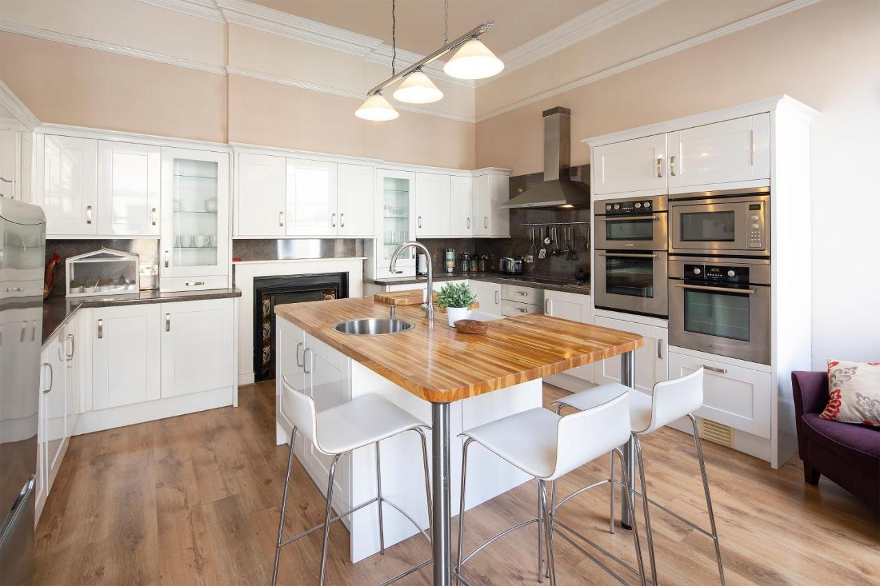 Stunning Spacious Central Apartment Near Parade Gardens 巴斯 外观 照片