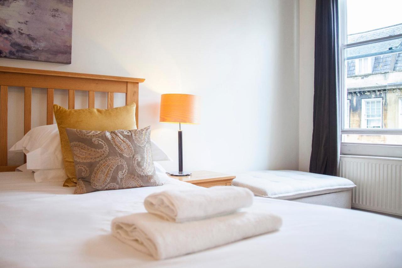 Stunning Spacious Central Apartment Near Parade Gardens 巴斯 外观 照片